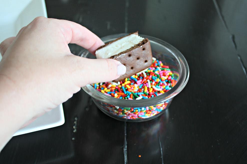 Ice Cream Sandwich Pops for Party